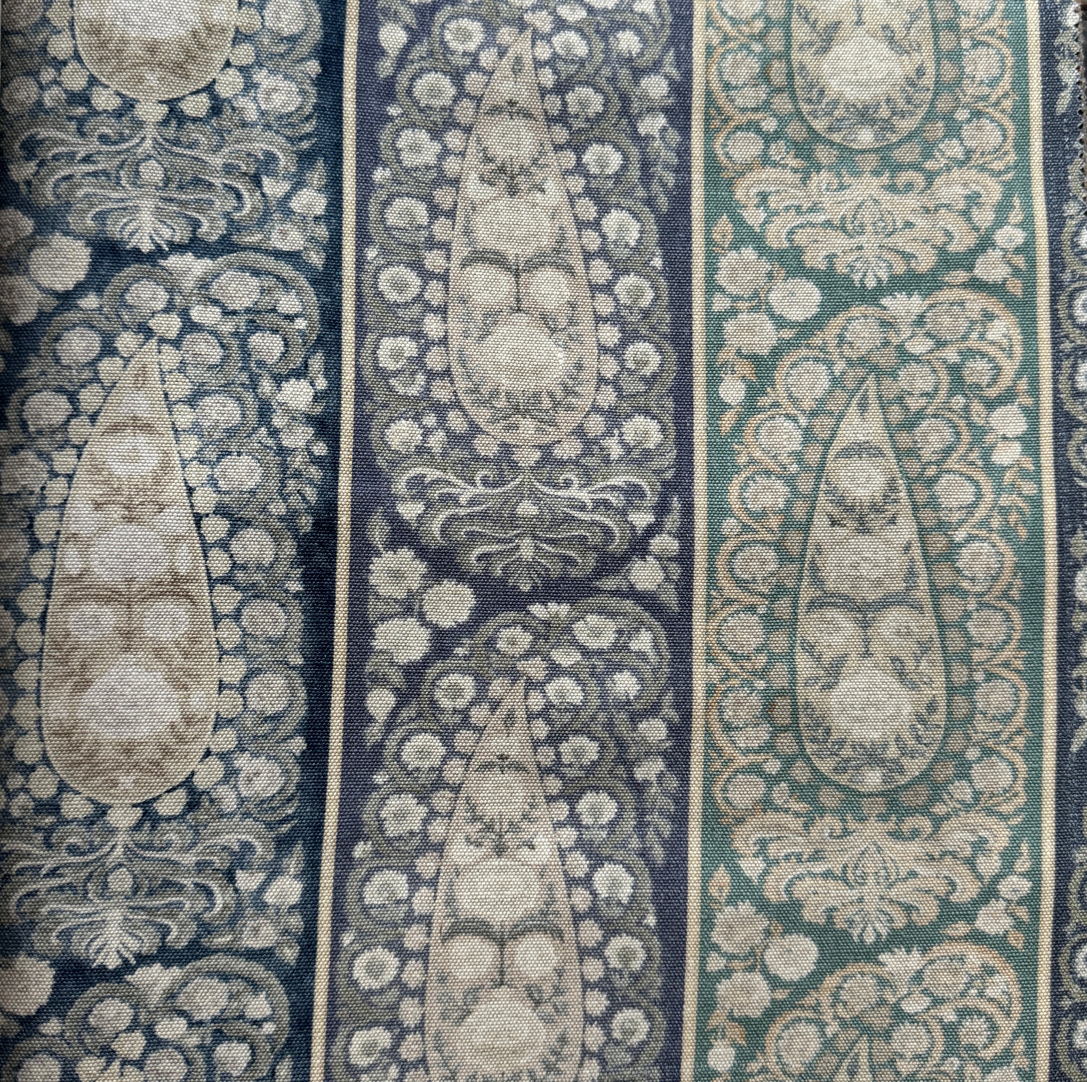 Sabyasachi | 'Jamshed Jamavar Stripes' Fabric - Image 4