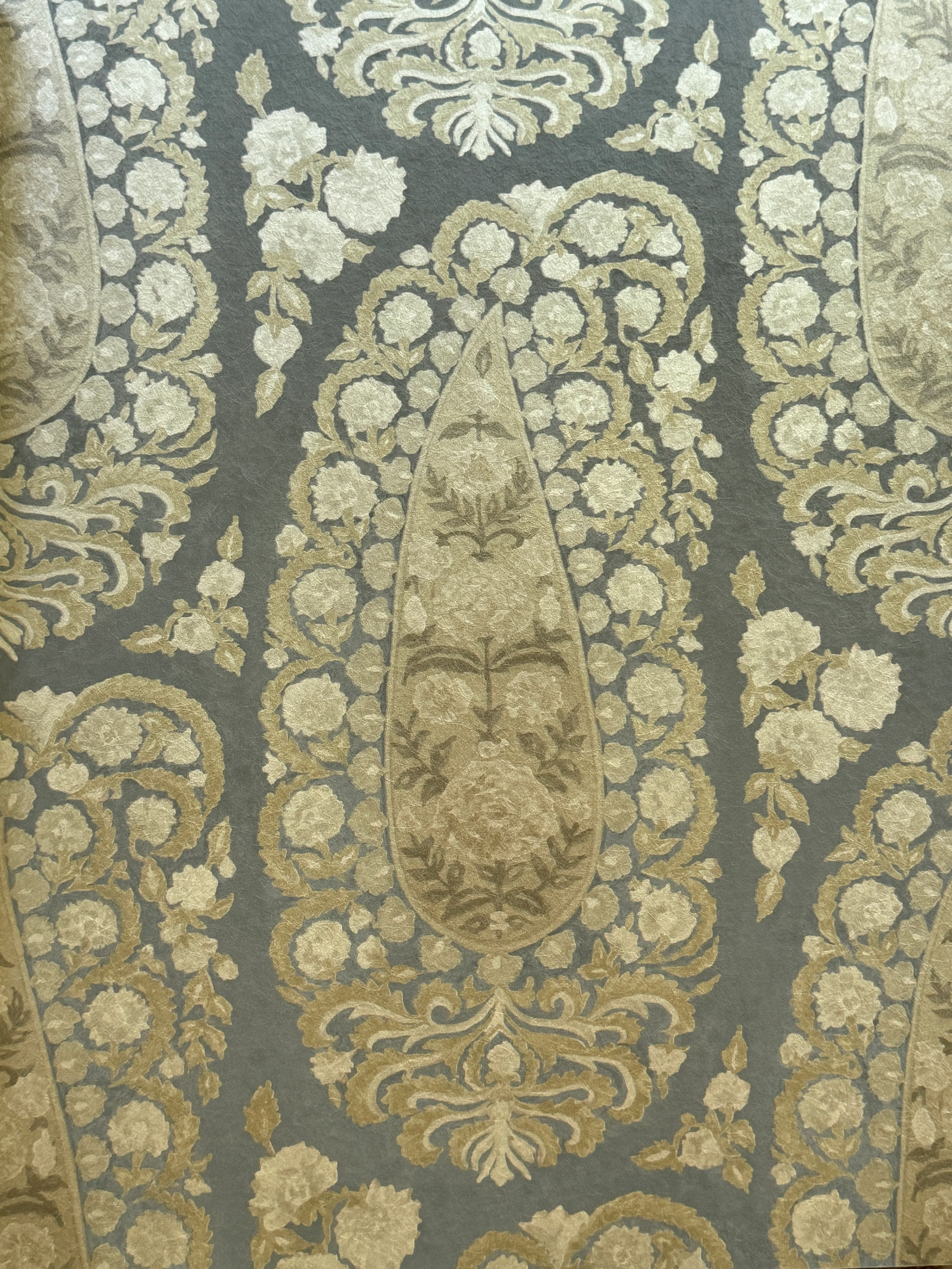 Sabyasachi | 'Jamshed Jamavar' Wallpaper - Image 9
