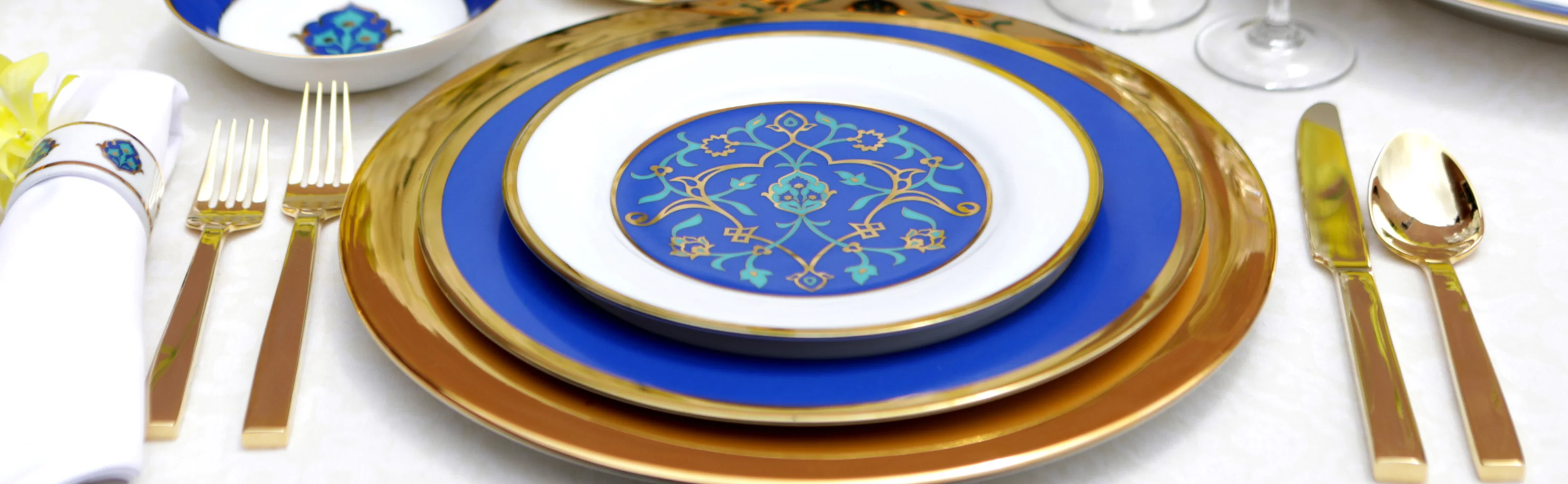 Shores of Persia Dinner Set (27-Piece) - Image 4