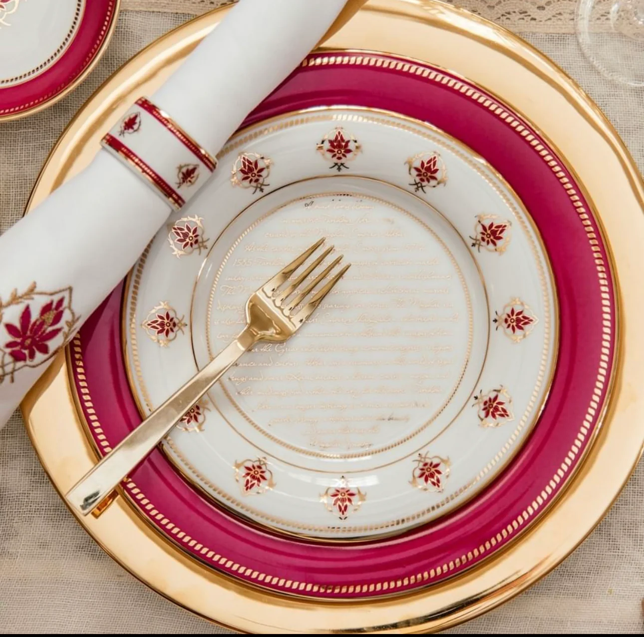 The Lotus at Fatehpur Dinner Set (27-Piece) - Image 4
